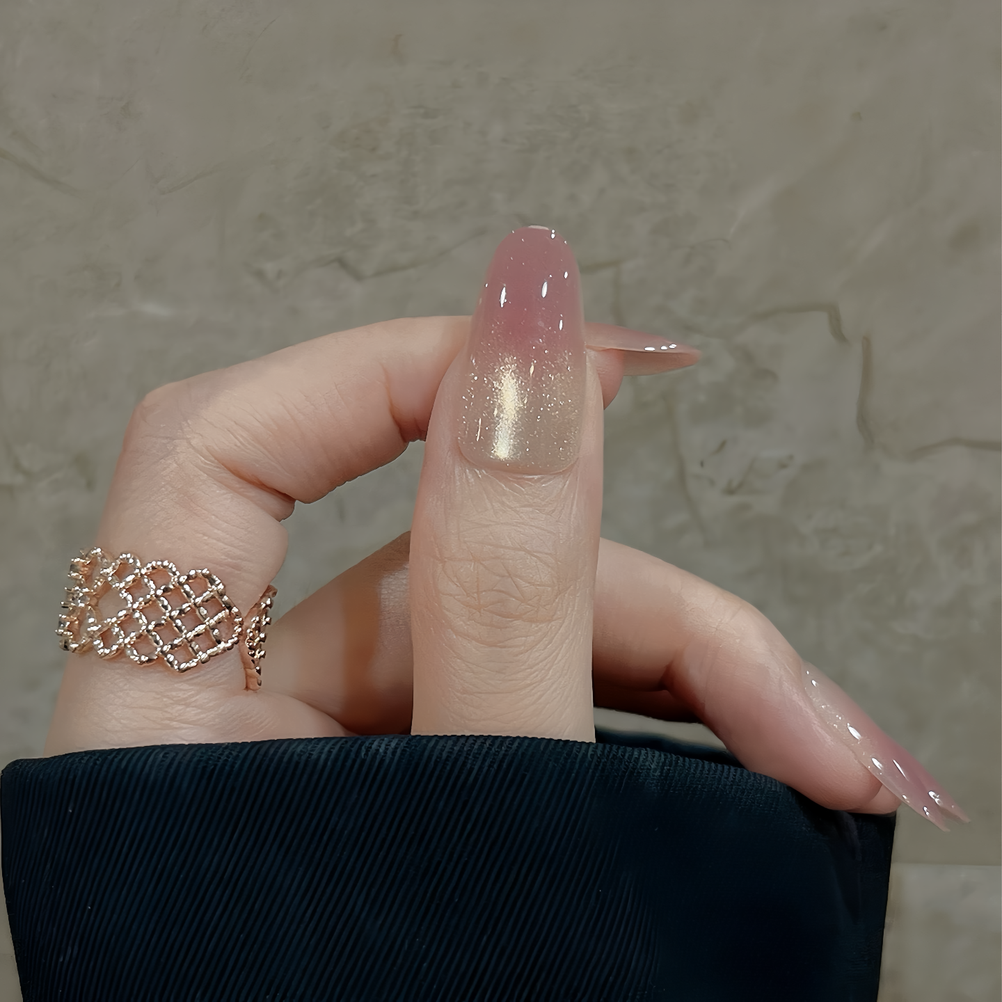 Pink Gold Shimmer Gradient